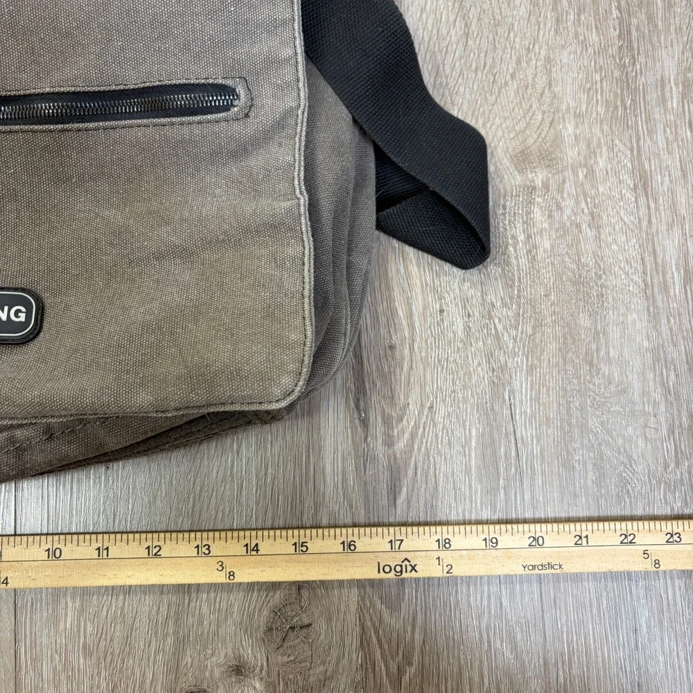 Bag of Holding THINK GEEK Dungeons and Dragons Gray Canvas Messenger Backpack
